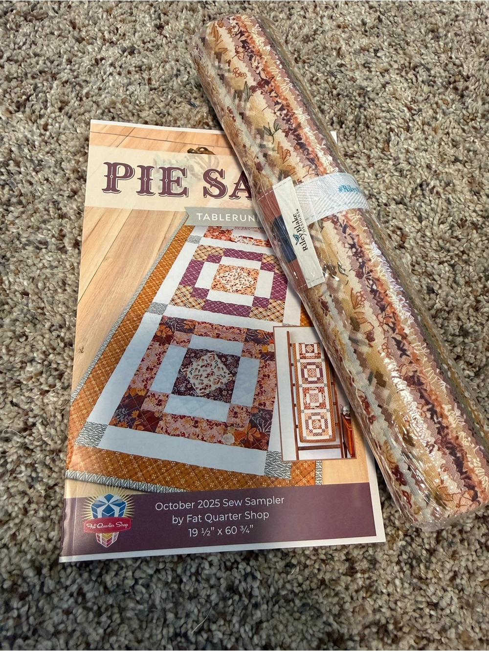 Pie Sampler Table Runner Fabric Bundle - Autumn Floral Strips